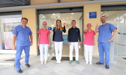 Denti fissi in quattro ore con Easyimplantology di Ventimiglia